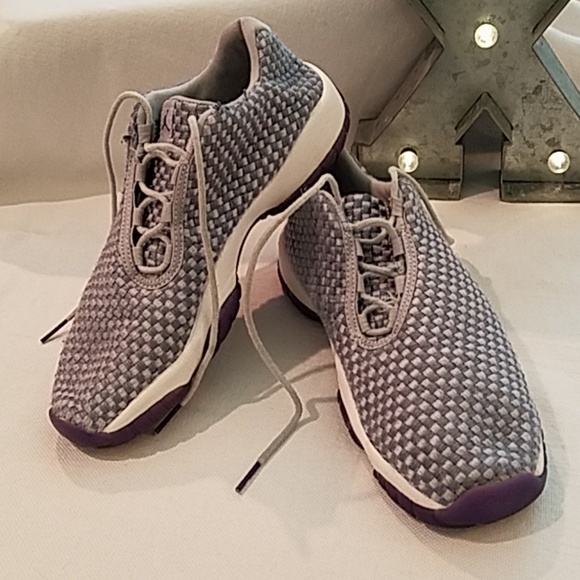 jordan future low purple